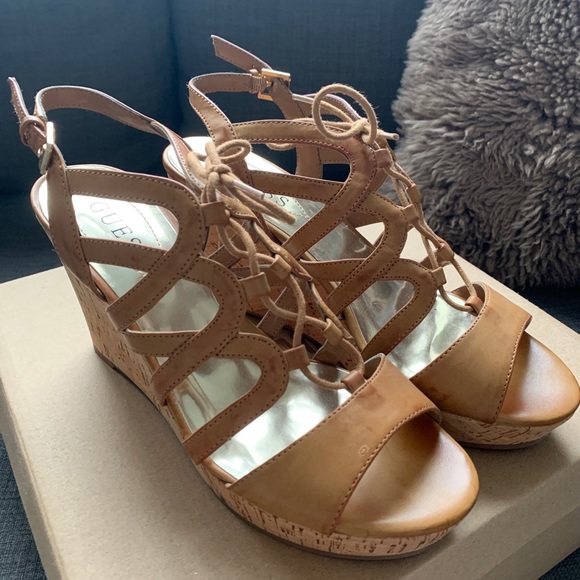 Guess shoes - Picture 1 of 8